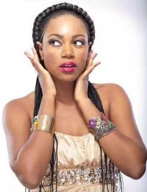 See How Ghanaian Actress, Yvonne Nelson Slams Nigerian Lady Who Accused Her Wrongly